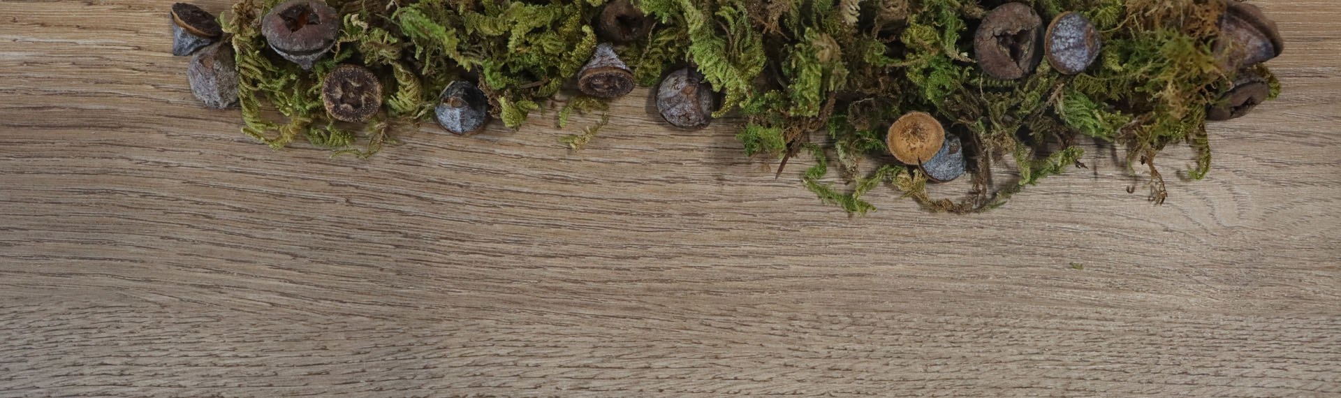 Piso vinilico lvt tipo madera con decorados naturales