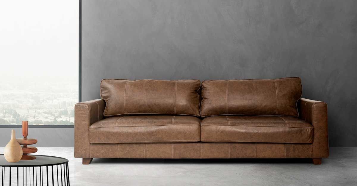 el estilo industrial se caracteriza por emplear muebles en tonos neutros y hechos de materiales como cuero, textiles, madera y acero